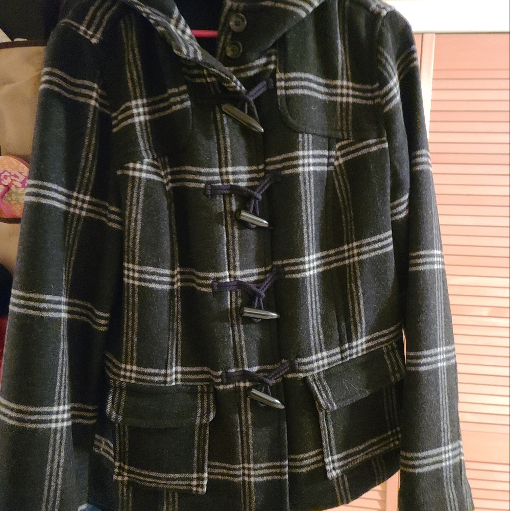 Old Navy blue plaid jacket. Size large.